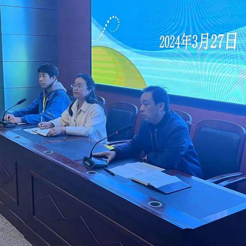 乾县职业教育中心22级年级组召开自管会和班干部培训会