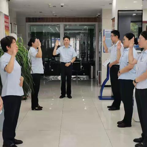 河阳支行：学习服务礼仪规范，提升服务质量