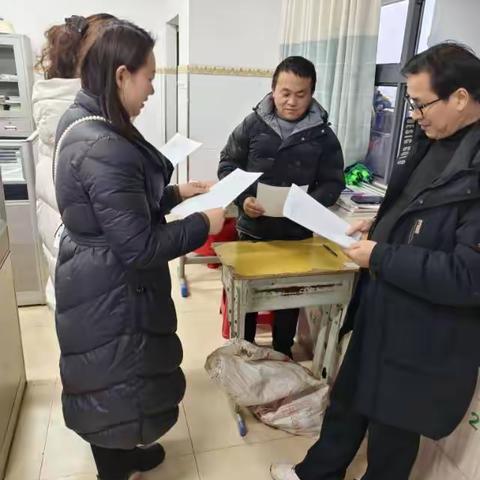 八年级语文主备引领，共研《白杨礼赞》——记王仕生老师的备课实践