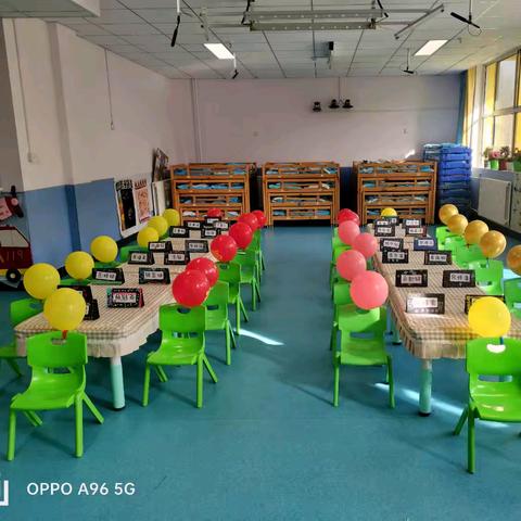 “看见，才是爱”——灵武市第一幼儿园中一班家庭教育讲座活动