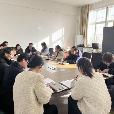 机关第二党支部开展“学深悟透四中全会精神，锚定‘十五五’绘就新蓝图”十一月份主题党日活动