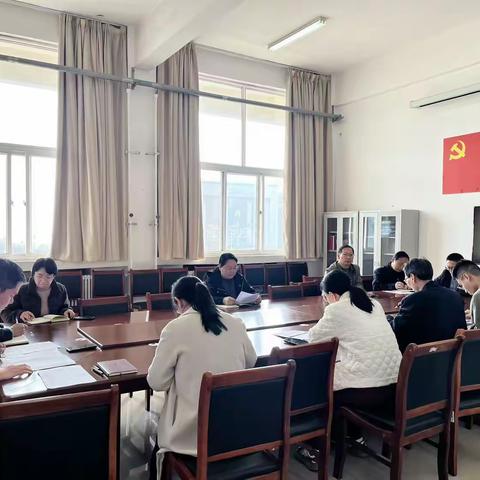 机关第二党支部开展“树立和践行正确政绩观，以实干担当推动高质量发展”三月份主题党日活动