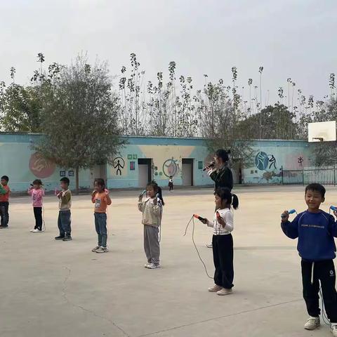 “绳”彩奕奕，“跳”动精彩——小城小学2023年秋季跳绳比赛
