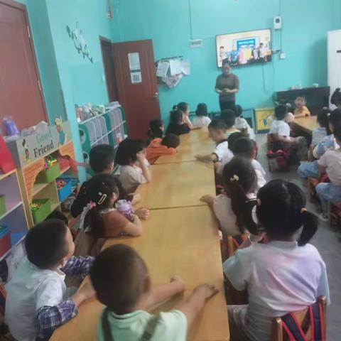 防范诈骗，你我同行—— 蓝天幼儿园幼儿园防电信诈骗知识宣传