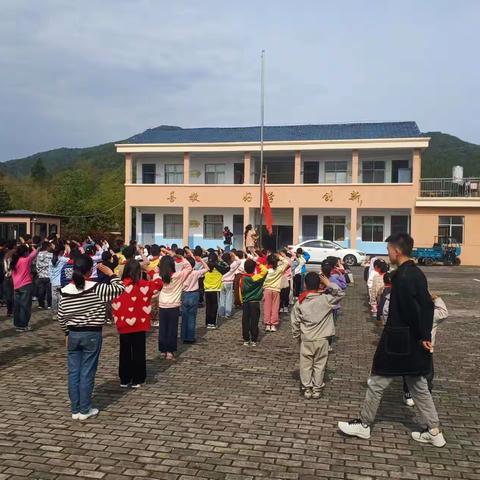 清明祭英烈，红色永传承——毛墟小学清明祭英烈活动