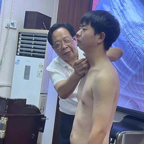 4月12日成都《中医筋骨三针法规范化实操培训班》的通知