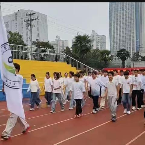 七年级8班秋季田径运动会记录