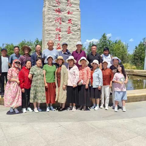 湾甸子中学七七届同学吉林省大安嫩江弯快乐游