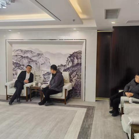 街道领导深入企业调研，聚焦政务服务 “高效办成一件事”