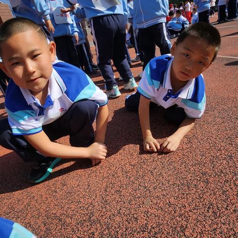 北台小学一年三班                                ——趣味运动会