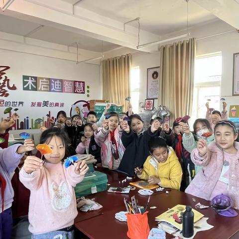 扬起自信的风帆—库区第一小学少年宫活动掠影