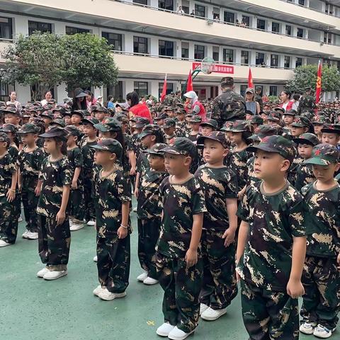 童心向党，英姿飒爽——建瓯实验教育集团第三小学一（6）班中队军训进行时