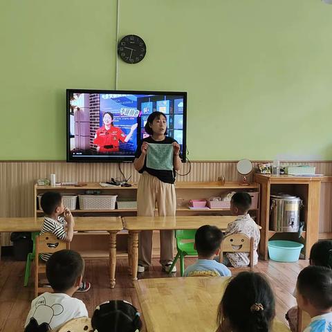 贝乐多幼儿园消防疏散演练