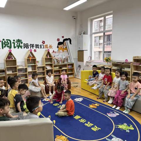 【十三幼动态】书香浸润童年 阅读点亮人生——灵武市十三幼蒲公英书屋阅读活动（2025年春季第四十五期）