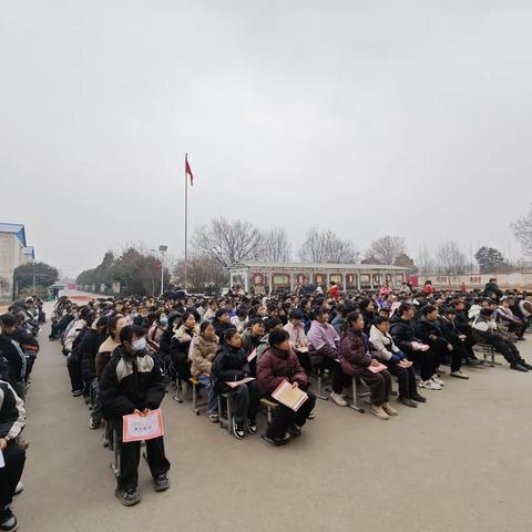 【开学典礼】养成良好习惯，文明伴我成长——曲梁镇实验小学开学典礼暨表彰大会