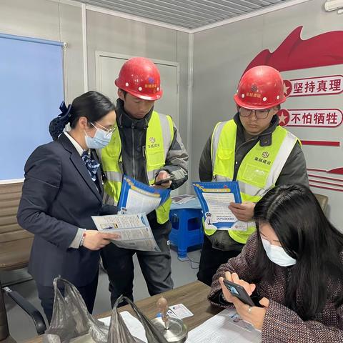 存款有保障，减费有让利——练市支行宣传服务上门