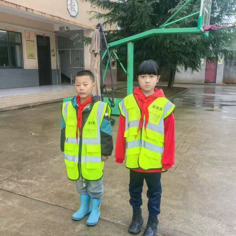 文明礼仪我先行，争做文明小天使———周至县翠峰镇陈家村小学文明小天使活动