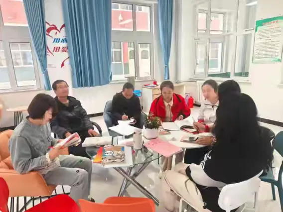 简篇-深耕细研踏歌行,集思广益搞教研——语文教研活动