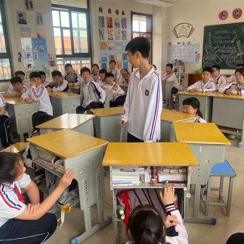 民权县育才学校（小学部）“趣味打地鼠”班级活动