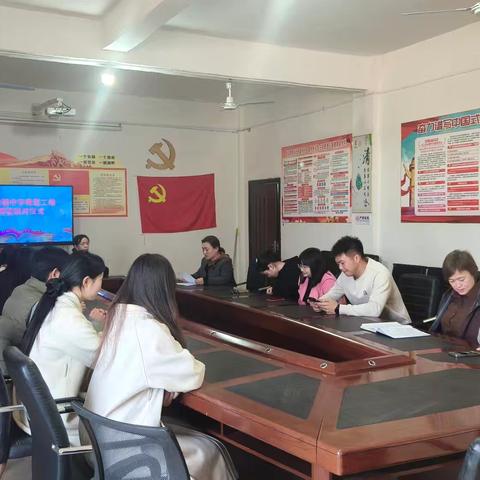 青蓝携手共成长 薪火相传谱新篇 ——金山镇中学“青蓝工程”师徒结对仪式纪实