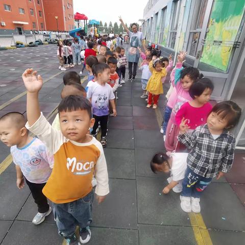 窑边幼儿园小班一周活动精彩瞬间🌈