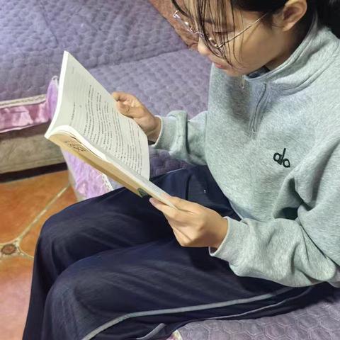 宁陵县实验中学每日一星——七年级13班李安诺