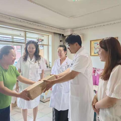 【怡园街道悦园社区】深化能力作风建设丨点亮微心愿 呵护光明眼——悦园社区党总支联合怡园卫生服务中心走访困难家庭