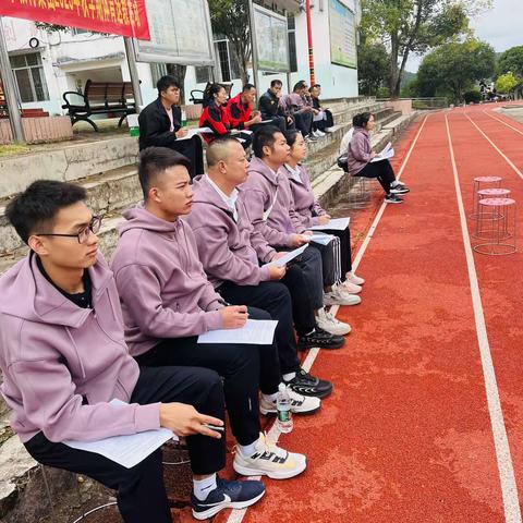 同台竞风采，携手共成长-----记鹿寨县城南实验小学教育集团“送教下乡”教研活动