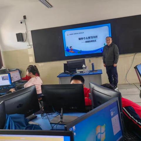 指尖生花，智启未来——南阳市第三十二小学校信息技术教学大比武精彩纪实