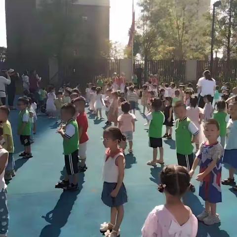 白马桥街道吾悦幼儿园中二班第二周