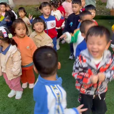 麦豆豆三千城幼儿园萌豆 二班周报（3.25-3.29）