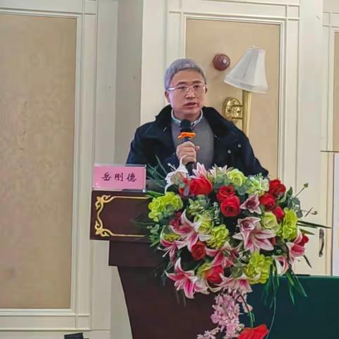 践选修课程赋新知 行生涯规划共育人