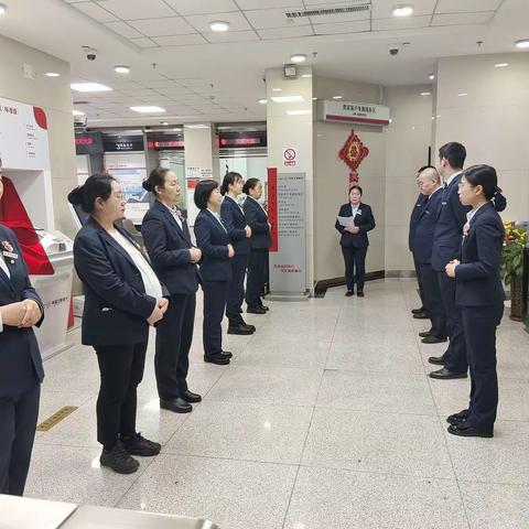 光明北路支行积极推动网点预约及识别引导工作