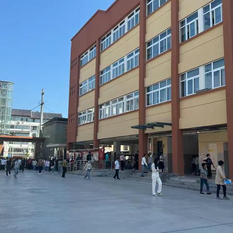 携手同行 共筑成长之路——卫辉市第二完全小学2024-2025学年上期家长学校活动总结