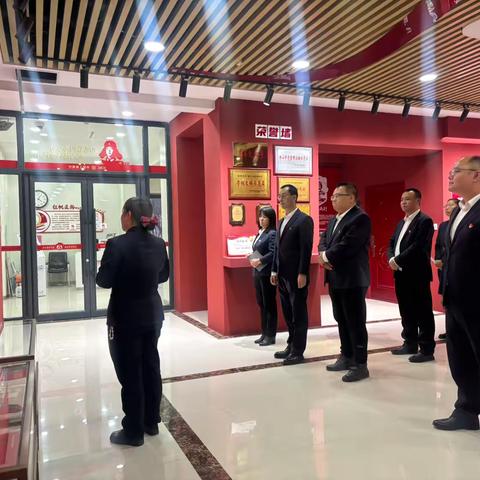 省行法律事业部闵祥龙高级法律顾问到鞍山开展“四进”活动