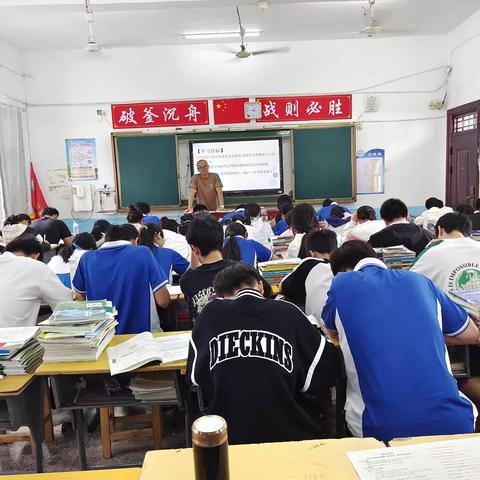 稳抓教研，奋力前进——蓝天实验学校高中化学学科教研组活动全记录