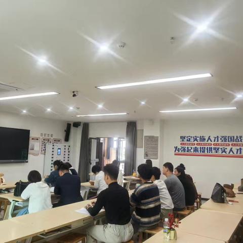 美容美发与音乐舞蹈教研组十一月教研活动简报