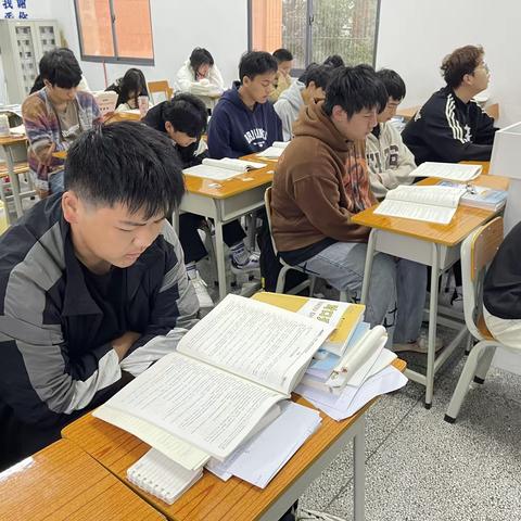 第十一周—株洲高速轨道职业技术学校2201班 周速递