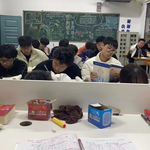 第十三周—株洲高速轨道职业技术学校2201班 周速递