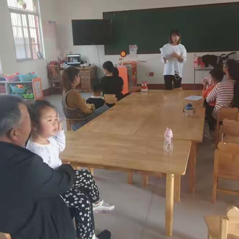 为爱同行共育花开------上郭小幼儿园