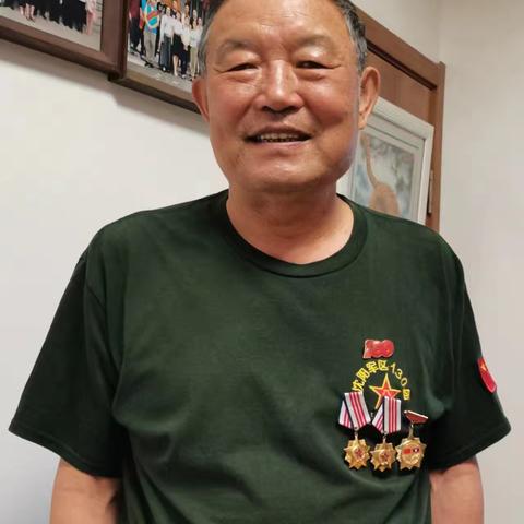 躬耕红色基因 传承使命在件 一一记援老抗美老战士戴耀华