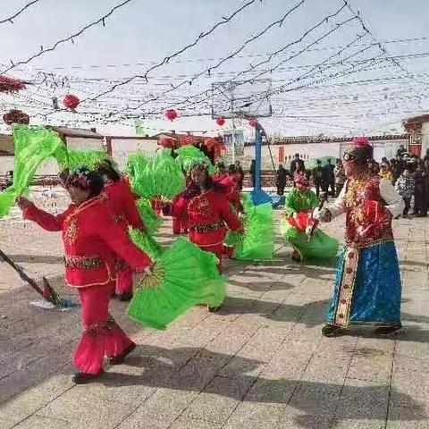 呼市老年体协第五工委（土左工委） 可沁基层服务站举行迎新春庆元宵活动