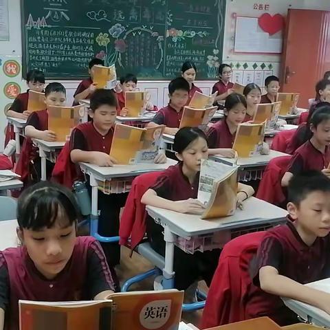 五（谦）班第八周班级小结