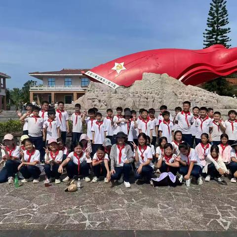 追寻红色火种，传承革命精神 ——五年级（1）班母瑞山研学之旅
