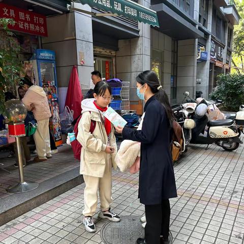 华夏银行福州华林支行进校园开展反诈宣传活动