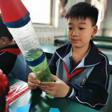 许家沟黄口学校航模社团