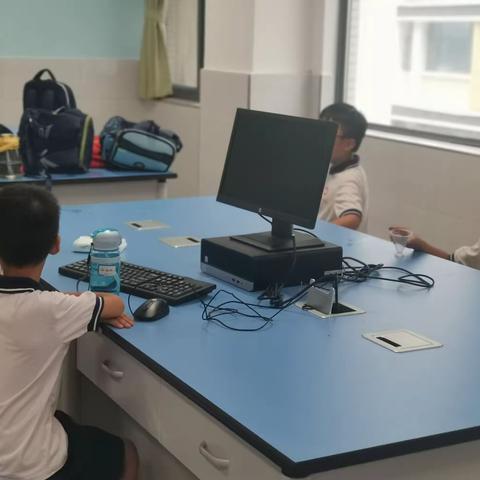 2023秋季乐高机器人社团—天文望远镜