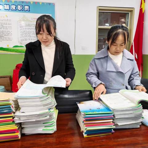 作业细查展风采，教案精检促提升——祁县城赵镇第一中心小学数学组作业教案检查活动