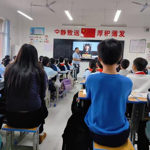 深耕课堂练能力，评课研讨促成长——颍川教育集团七里学校五年级语文组
