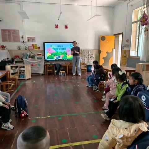 小一班第八周精彩回顾